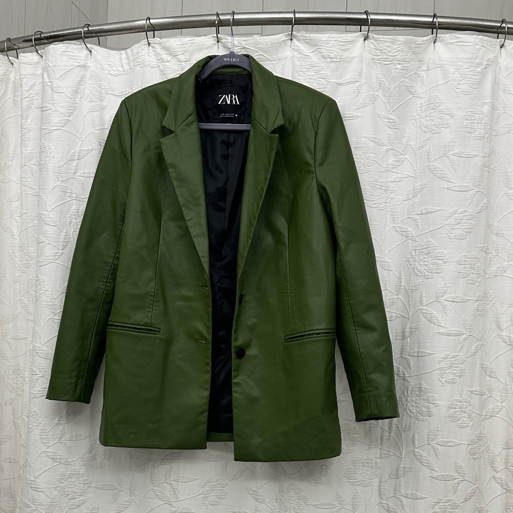 Zara women’s Olive Green Lightweight Jacket